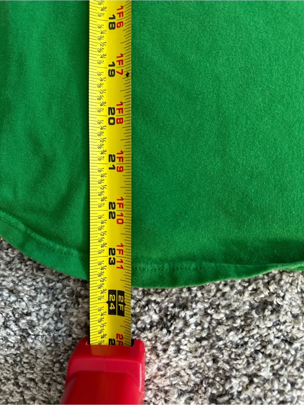 Nike bold green